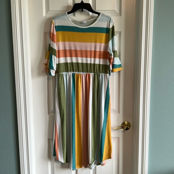Egy California Women’s Dress size Large - Picture 1 of 6